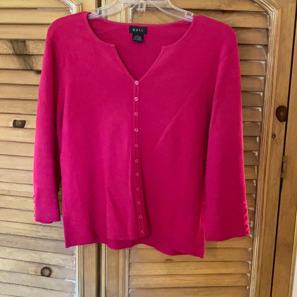 Fuchsia V neck sweater sz Lg %55% silk so soft!!